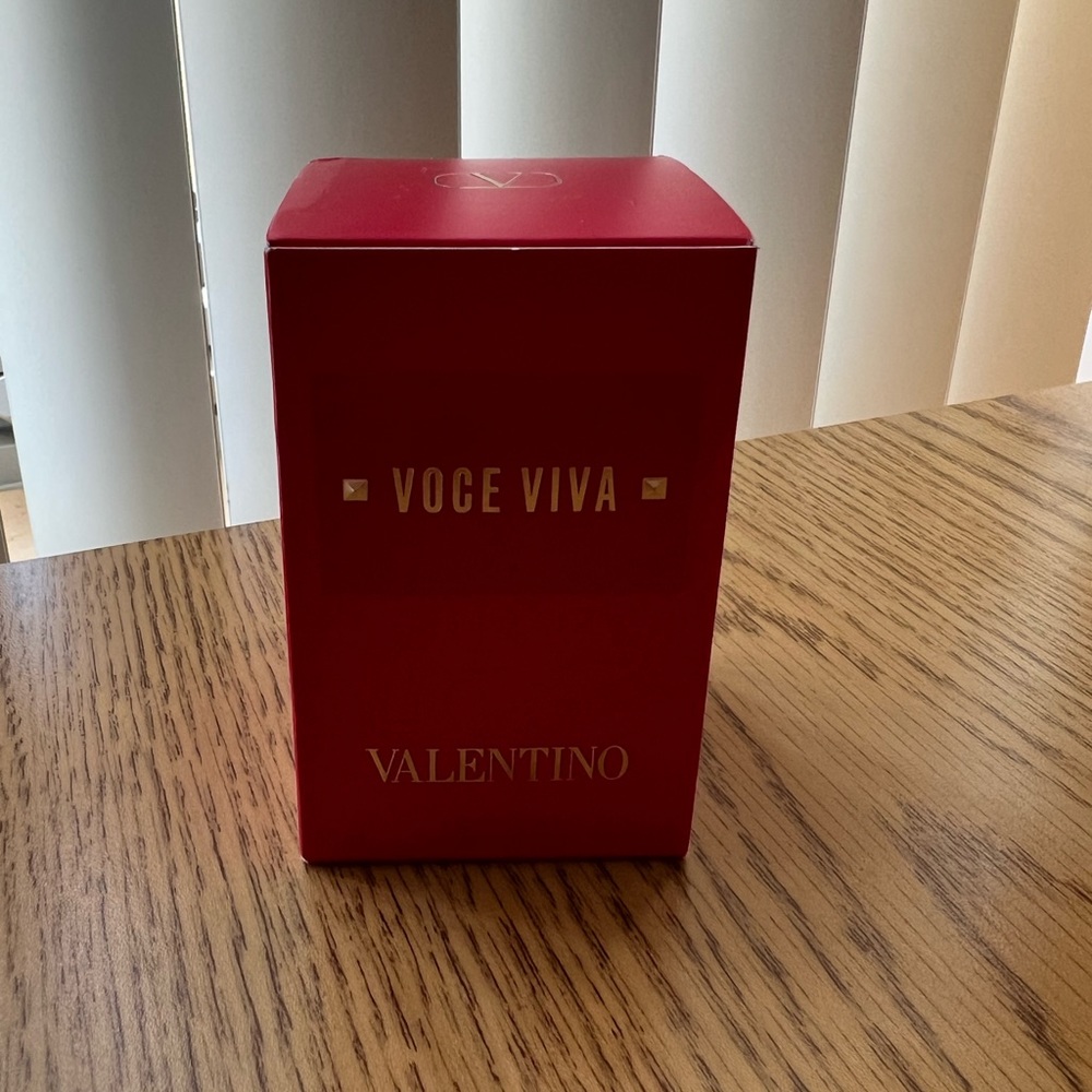 Valentino Voce Viva Eau de Parfum